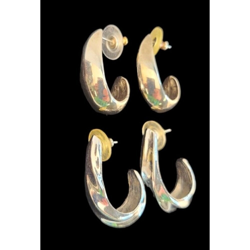 Trifari Silver Toned Oval Hoop Pierced Earrings 2 sets of 2 With Backings - Picture 4 of 5